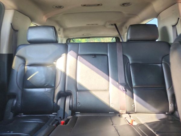 2017 CHEVROLET SUBURBAN — SUVN