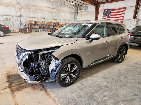 2021 NISSAN ROGUE PLATINUM — Front 3/4