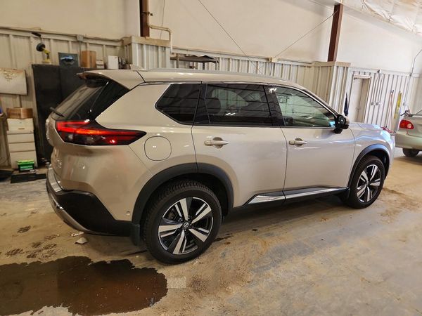 2021 NISSAN ROGUE PLATINUM — PSRA