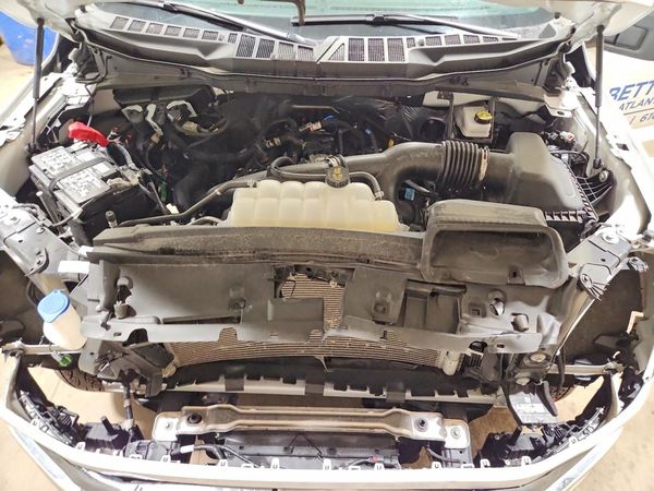 2025 FORD F150 XL — Engine bay