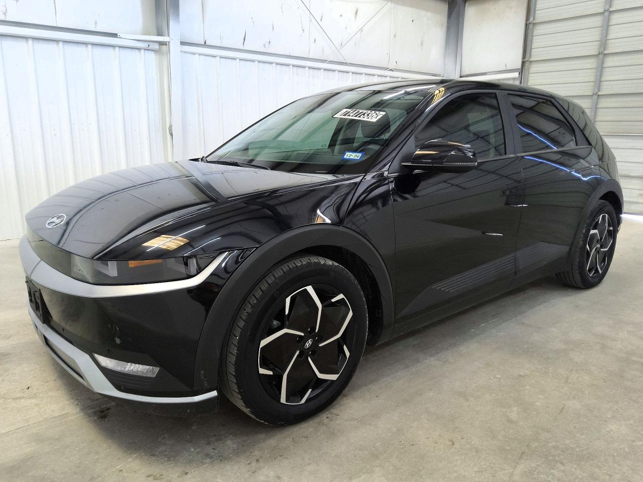 2024 HYUNDAI IONIQ SEL — Front 3/4