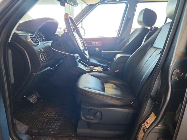 2015 LAND ROVER LR4 HSE LUX — DENT
