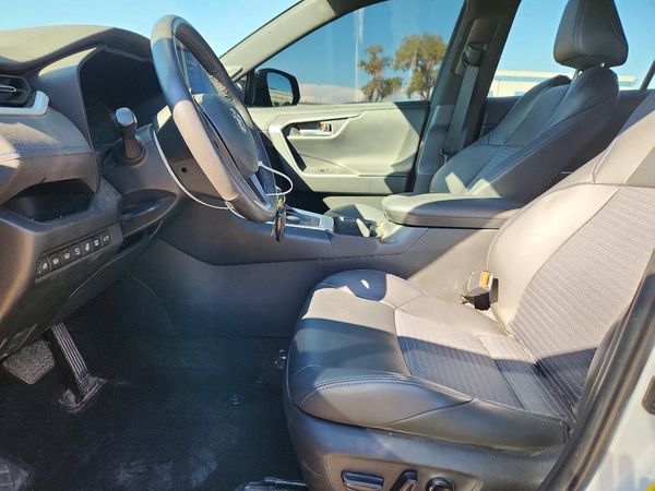 2023 TOYOTA RAV4 XSE — DENT