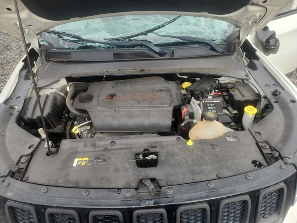 2018 JEEP COMPASS Sport — Engine bay