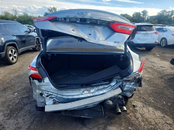 2018 TOYOTA CAMRY LE/SE/XLE/XSE — DIRR