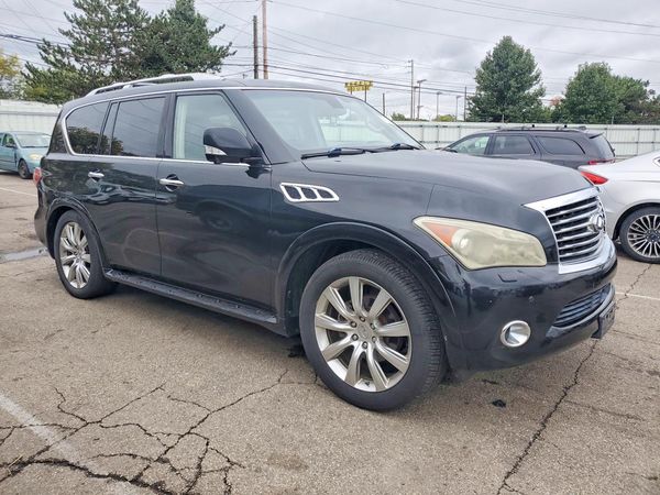 2012 INFINITI QX56 — Passenger 3/4