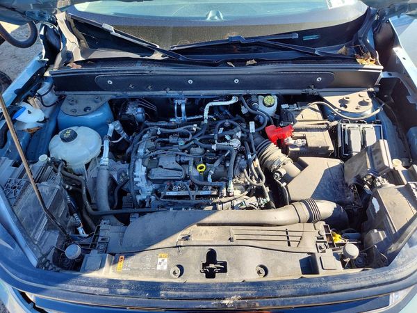 2023 FORD BRONCO Outer Banks — Engine bay