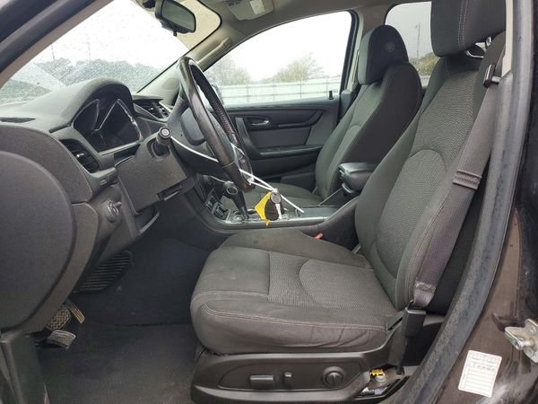 2016 CHEVROLET TRAVERSE 1LT — DENT