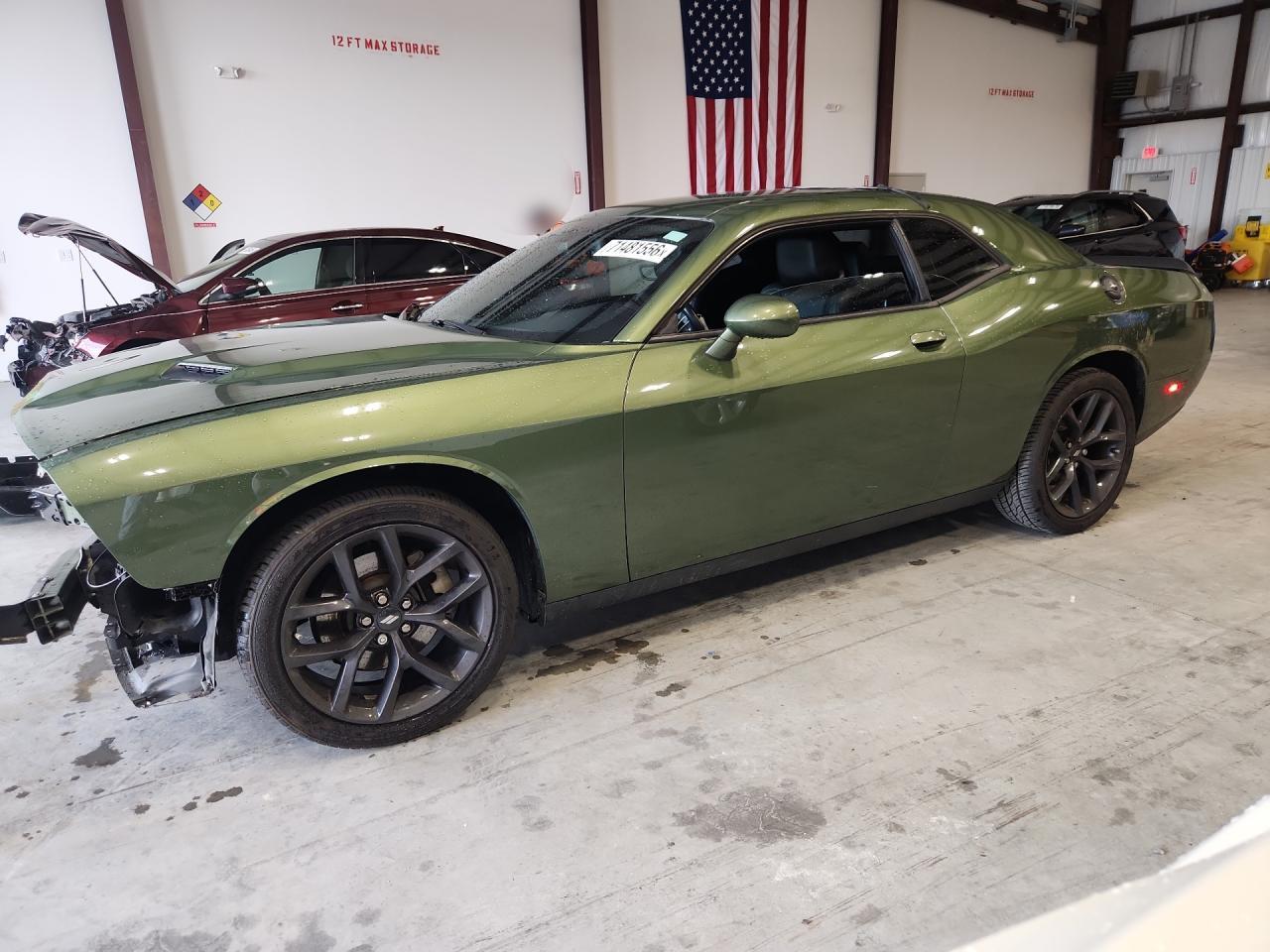 2021 DODGE CHALLENGER SXT — Front 3/4