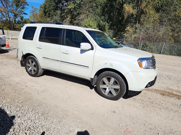 2014 HONDA PILOT TOURING — Passenger 3/4
