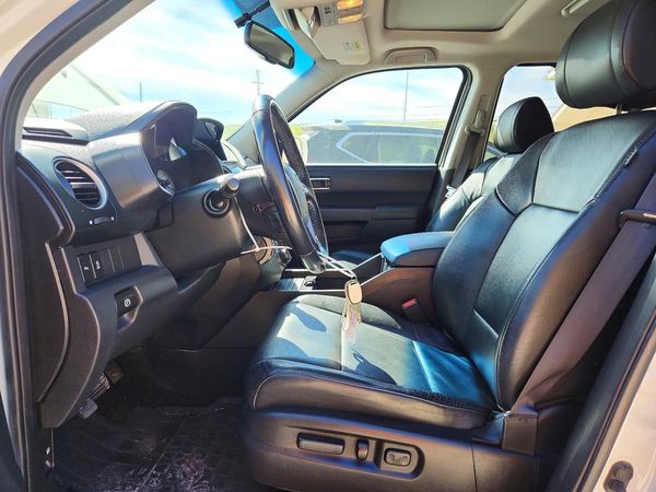 2014 HONDA PILOT TOURING — DENT