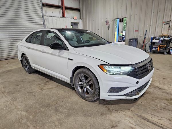 2020 VOLKSWAGEN JETTA — Passenger 3/4