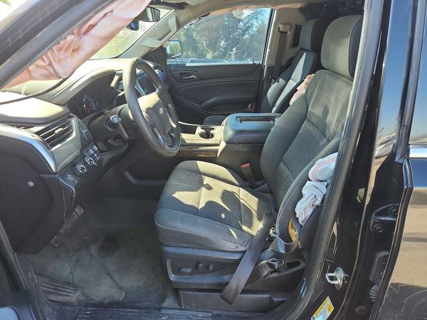 2015 CHEVROLET TAHOE — DENT