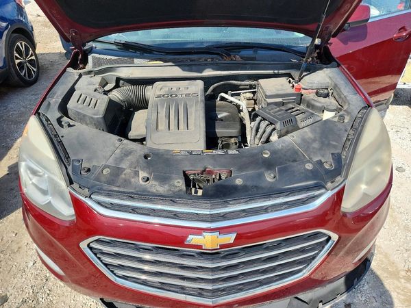 2017 CHEVROLET EQUINOX LT / FL — Engine bay