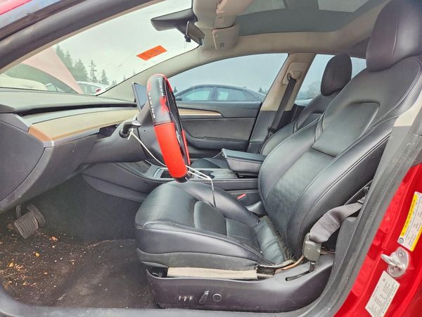 2022 TESLA MODEL 3 — DENT