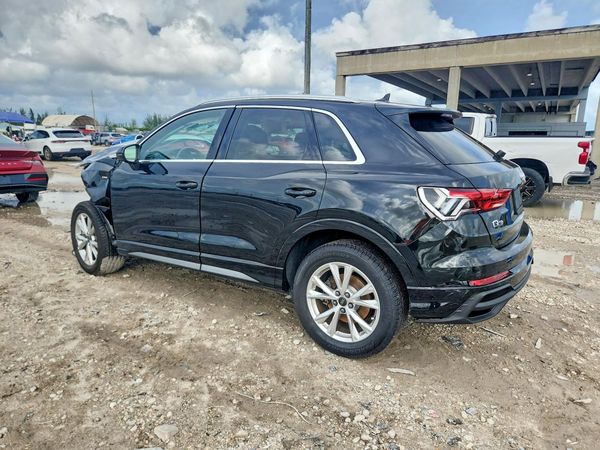2025 AUDI Q3 S Line quattro Premium — DSRA