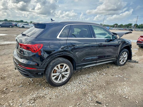 2025 AUDI Q3 S Line quattro Premium — PSRA