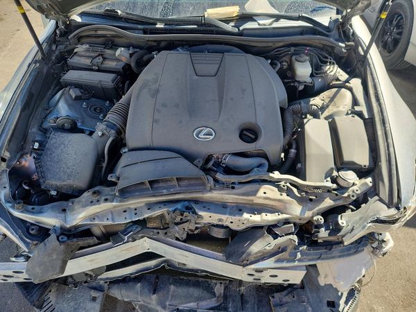 2015 LEXUS IS 250 — Engine bay