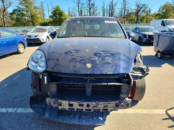 2016 PORSCHE CAYENNE — DIRF