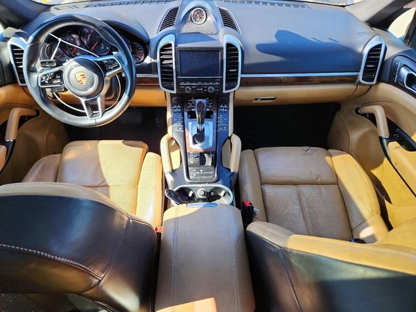 2016 PORSCHE CAYENNE — CKPT