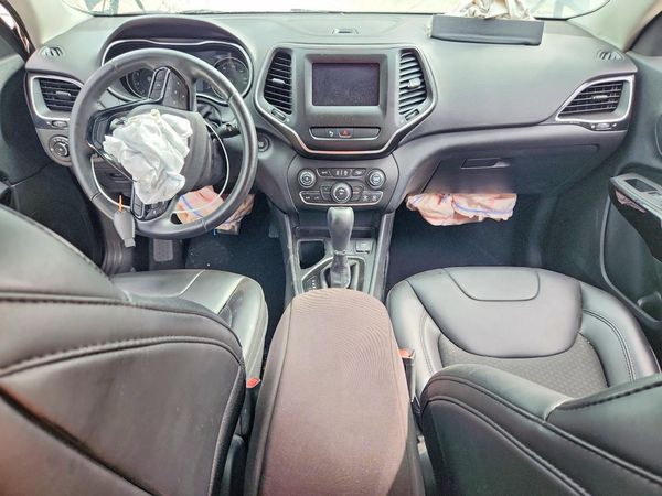 2019 JEEP CHEROKEE Latitude Plus — CKPT