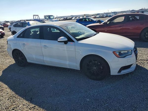 2015 AUDI A3 Premium Plus — Passenger 3/4