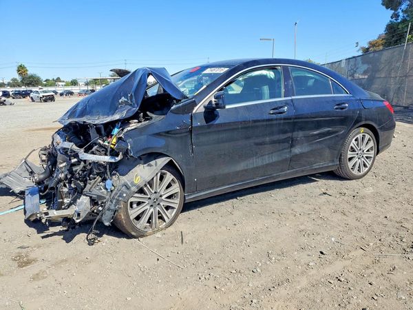 2018 MERCEDES-BENZ CLA-CLASS CLA250 — Front 3/4