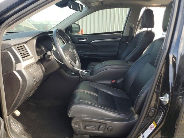 2018 TOYOTA HIGHLANDER SE/XLE — DENT