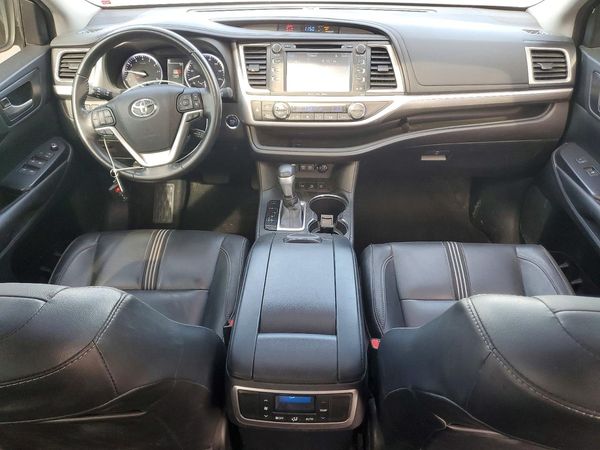 2018 TOYOTA HIGHLANDER SE/XLE — CKPT