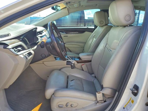 2014 CADILLAC XTS Luxury — DENT