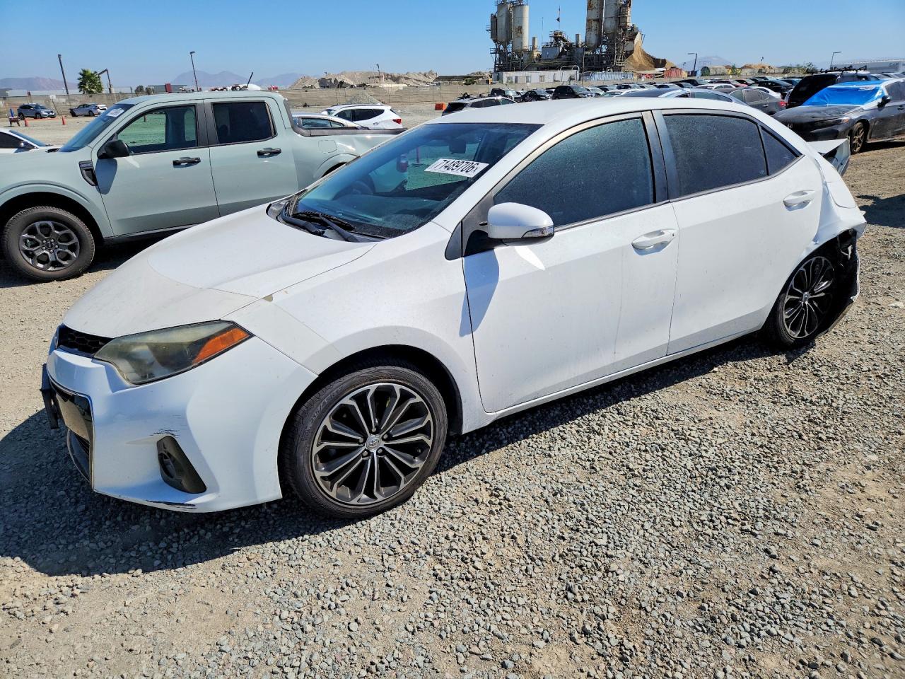 2014 TOYOTA COROLLA L/LE — Front 3/4