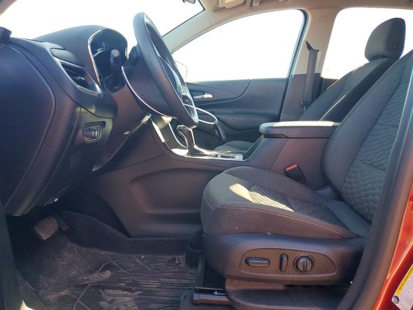 2018 CHEVROLET EQUINOX LT (1LT) — DENT