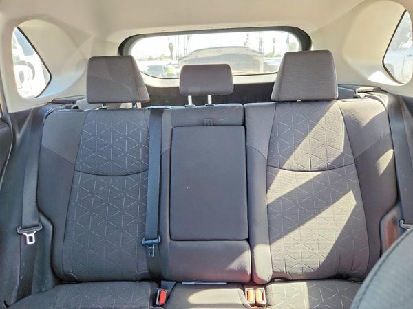 2019 TOYOTA RAV4 — SUVN