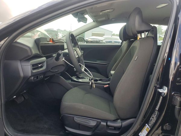 2026 KIA K4 LX, LXS — DENT