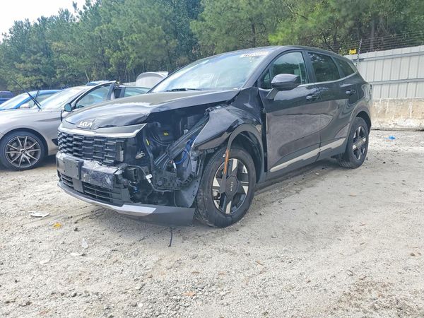 2026 KIA SPORTAGE LX — Front 3/4