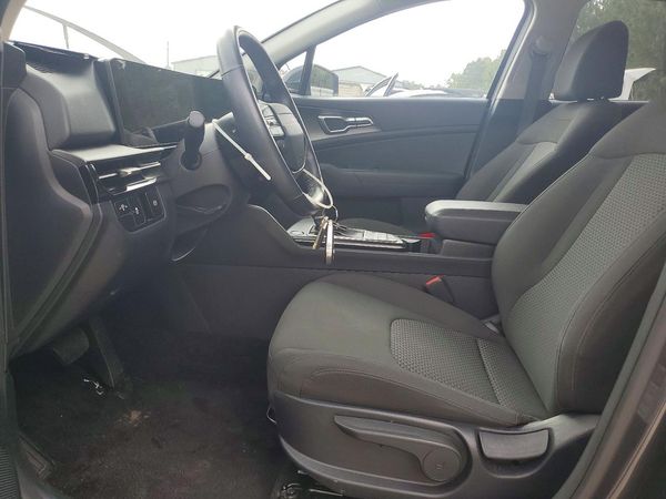 2026 KIA SPORTAGE LX — DENT