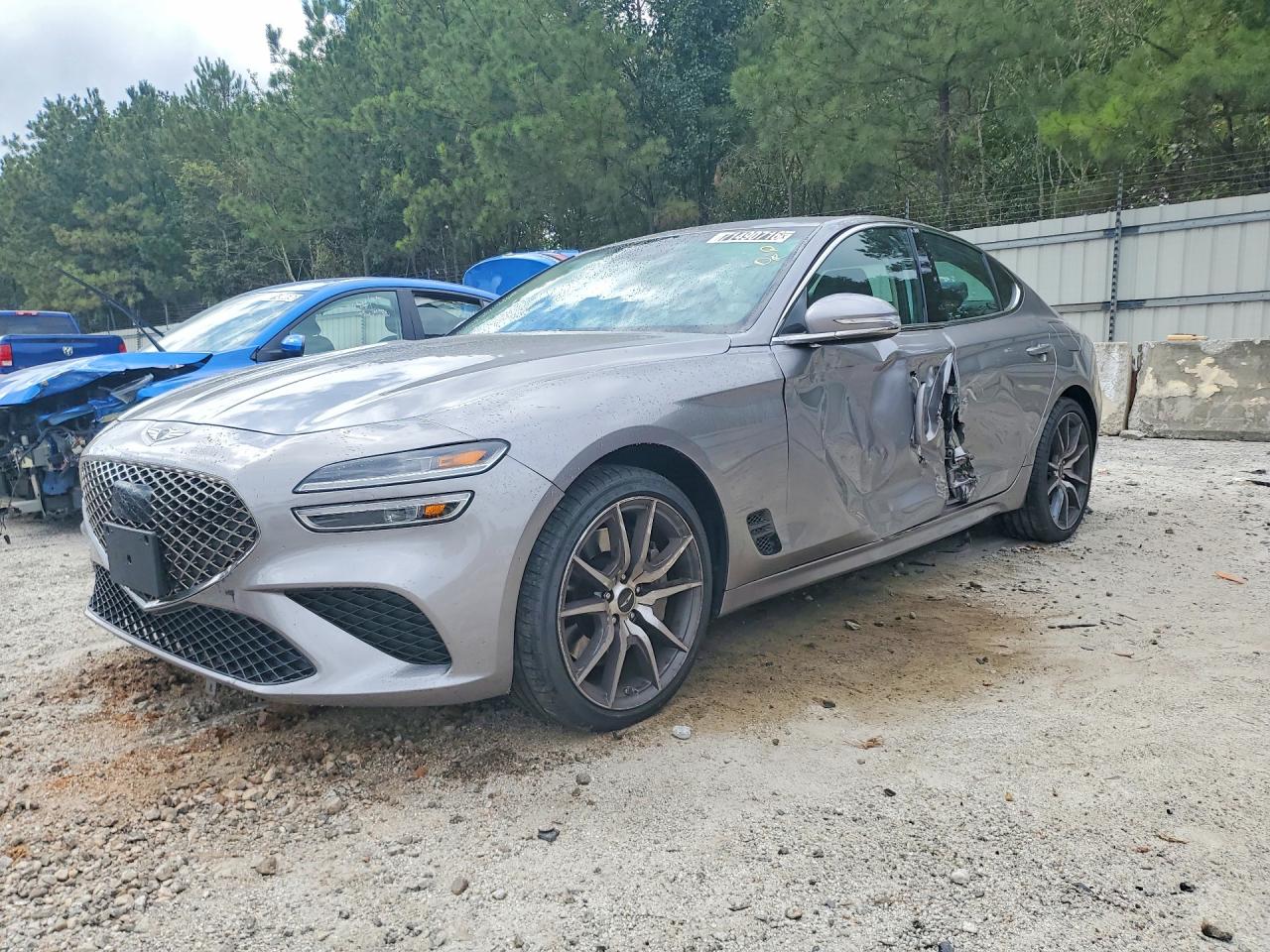 2026 GENESIS G70 2.5T RWD — Front 3/4