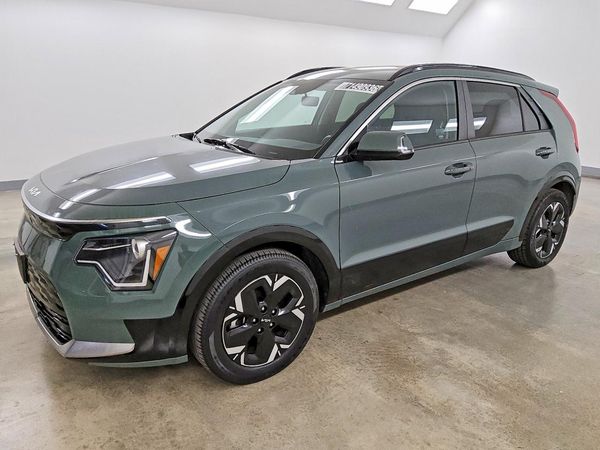 2024 KIA NIRO Wind — Front 3/4