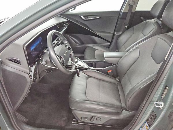 2024 KIA NIRO Wind — DENT