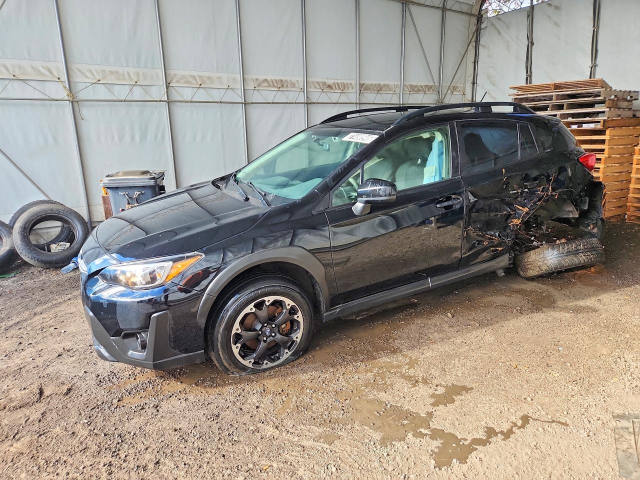 2023 SUBARU CROSSTREK Base — Front 3/4