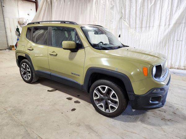 2015 JEEP RENEGADE — Passenger 3/4