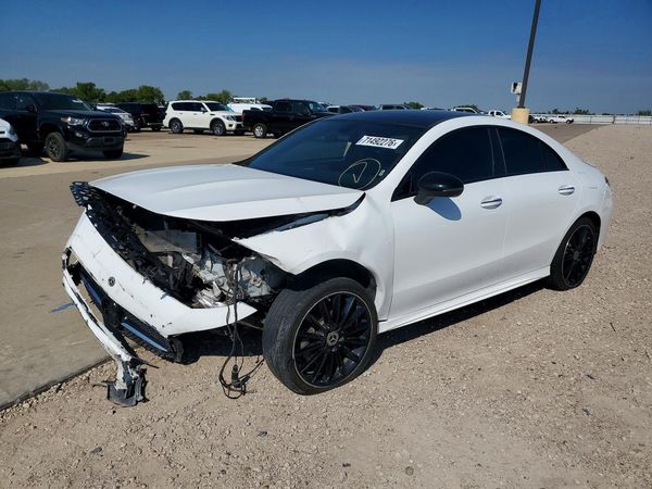 2021 MERCEDES-BENZ CLA-CLASS CLA250 — Front 3/4
