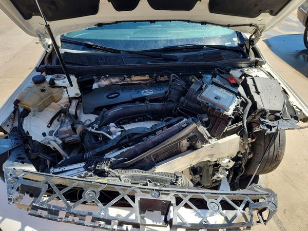 2021 MERCEDES-BENZ CLA-CLASS CLA250 — Engine bay