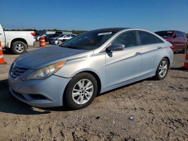2012 HYUNDAI SONATA — DSFA — Front 3/4