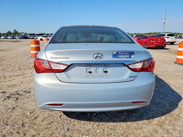 2012 HYUNDAI SONATA Middle level — DIRR