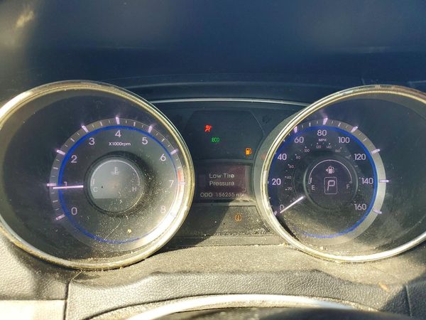 2012 HYUNDAI SONATA Middle level — ODOM