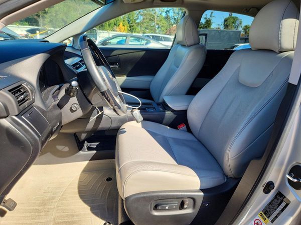 2013 LEXUS RX 350 — DENT