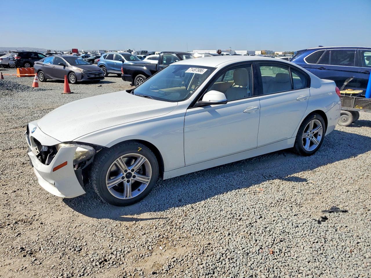 2014 BMW 320 SA — Front 3/4