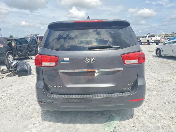 2017 KIA SEDONA LX — DIRR