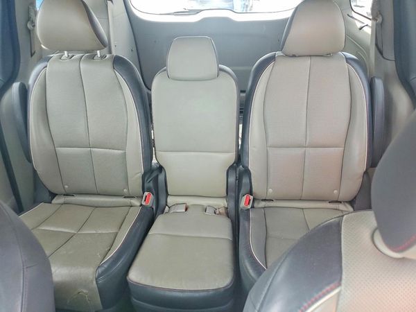 2017 KIA SEDONA LX — SUVN